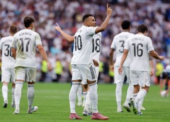 ريال مدريد ضيفاً على إلتشي للعودة للانتصارات فى الدوري الإسباني