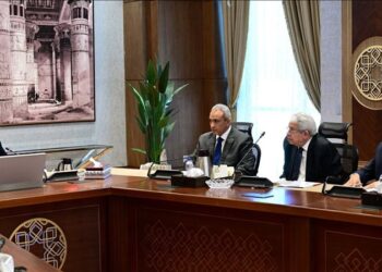 اللجنة الاستشارية للشئون السياسية تطالب بتشكيل لجنة لتعزيز الهوية الوطنية