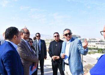 الهيئة العامة للاستثمار وجهاز مشروعات أراضي القوات المسلحة يضعان اللمسات النهائية لخطة الترويج لاستثمارات مدينة الجلالة