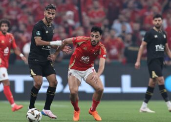 الأهلي يتحدى الزمالك اليوم في الدوري المصري
