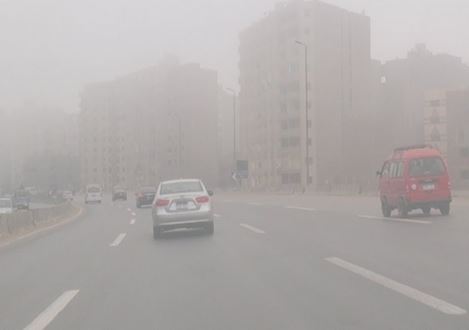 الطقس غدا مائل للبرودة وشبورة وأمطار