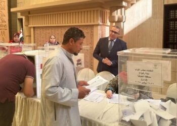 إقبال كثيف وانتظام لافت من  المصريين في الأردن على انتخابات مجلس النواب