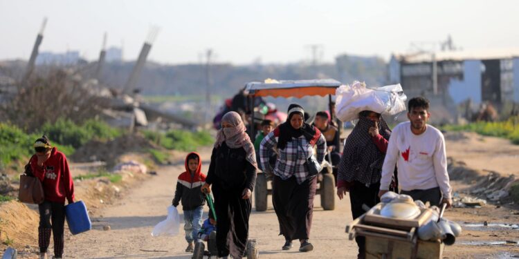 الأمم المتحدة: التهجير الدائم للسكان الفلسطينيين داخل الأراضي المحتلة يرقى إلى جريمة حرب