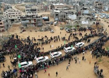 كتائب القسام تعلن تسليم 3 جثث لجثامين رهائن إسرائيليين من غزة