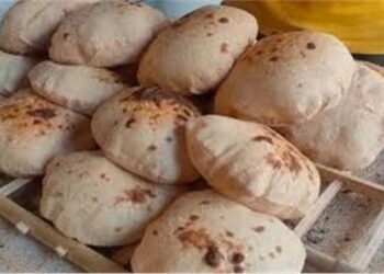 المخابز: رفع سعر الخبز شائعة.. والدولة ملتزمة بالسعر الحالي