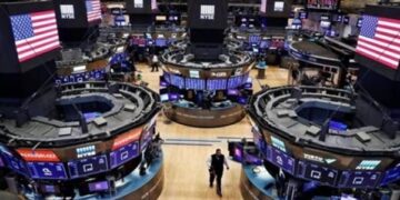 محلل اقتصادي: تناقض بيانات الوظائف والبطالة يربك الأسواق الأميركية ويقلّص توقعات خفض الفائدة