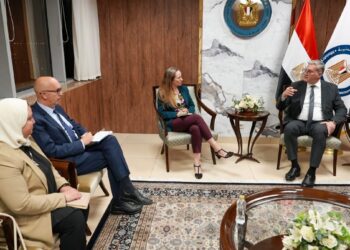 مباحثات مع وفد البنك الدولي في مختلف مجالات البترول والتعدين