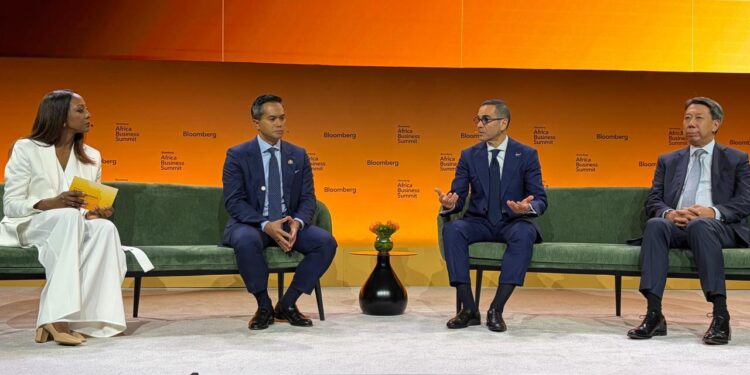 الخطيب: نعمل على استعادة تدفقات الاستثمار الأجنبي المباشر بعد التحديات الاقتصادية الأخيرة