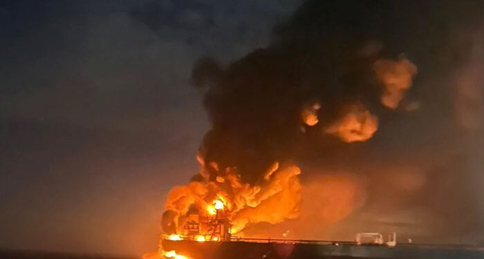 هجوم غامض على ناقلتي نفط يُثير القلق في تركيا والبحر الأسود