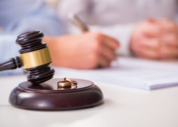 هل توجد حقوق للمرأة عند طلب الخلع؟