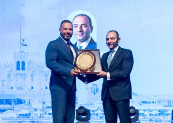 البورصة المصرية تشارك في حوار موسع حول خطط تطوير السوق وتفعيل الآليات الجديدة