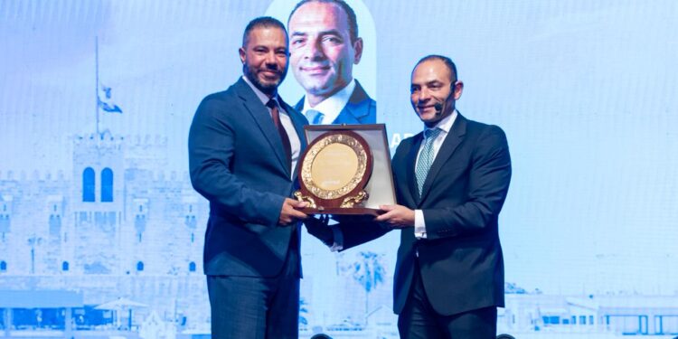 البورصة المصرية تشارك في حوار موسع حول خطط تطوير السوق وتفعيل الآليات الجديدة