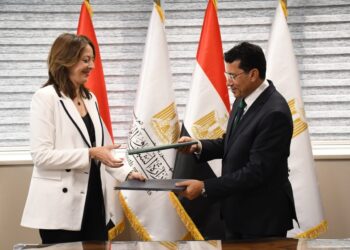 وزير الشباب يشهد توقيع مذكرة تفاهم بين مصر والبوسنة والهرسك في مجال الشباب