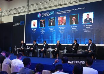 الذكاء الاصطناعي.. الخصم الجديد: هجمات “الوكيل الذاتي” تفرض حرباً إلكترونية من نوع آخر