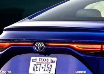 دعوى قضائية بقيمة 5.7 مليار دولار.. تويوتا متهمة “بالاحتيال المنظم”