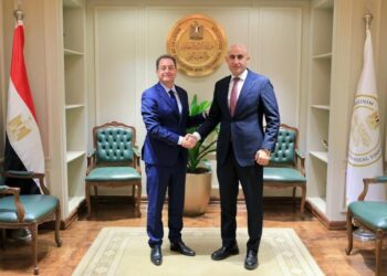 وزير التعليم يستقبل السفير الفرنسي بالقاهرة لبحث سبل تعزيز التعاون