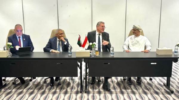 وزير البترول يبحث مع أوكيو العمانية مساهمة بتروجت في تنفيذ مشروع نقل الغاز الطبيعي بسلطنة عُمان بقيمة 273 مليون دولار