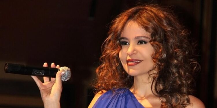 كارول سماحة تحيى حفلاً غنائياً فى لبنان الليلة