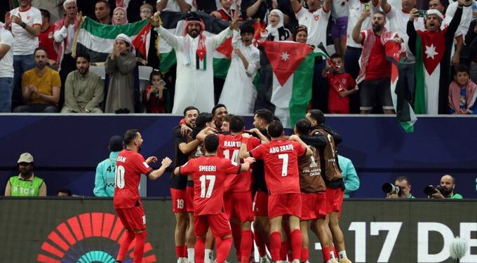 منتخب مصر يخسر أمام الأردن بثلاثية ويودع كأس العرب من الدور الأول