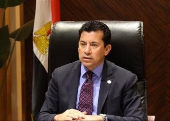أول تعليق من وزير الشباب والرياضة على واقعة السباح يوسف