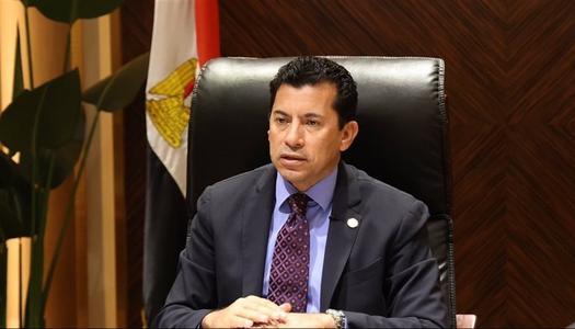 أول تعليق من وزير الشباب والرياضة على واقعة السباح يوسف