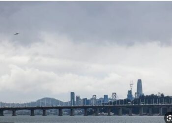 الولايات المتحدة.. عاصفة تهدد الحياة تضرب كاليفورنيا عشية عيد الميلاد