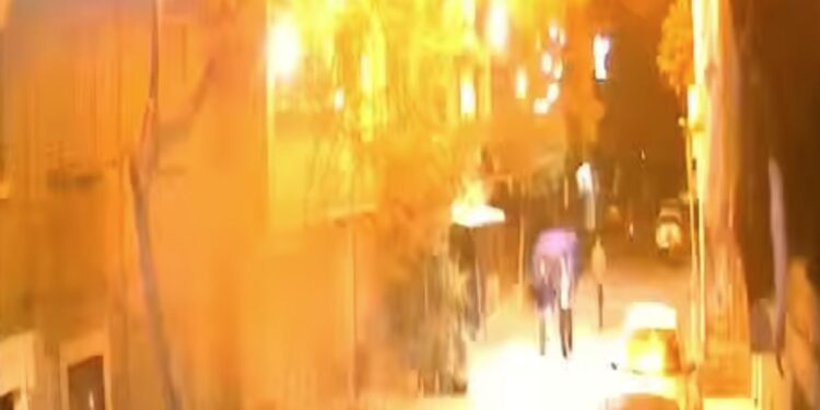 أول رد من “البترول” على حادث انفجار الغاز بإمبابة