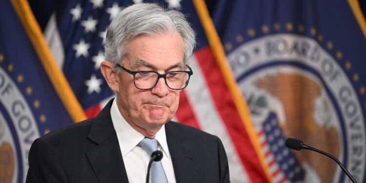 باول يؤكد التزام الفيدرالي بحماية الاقتصاد الأمريكي بعد خفض الفائدة