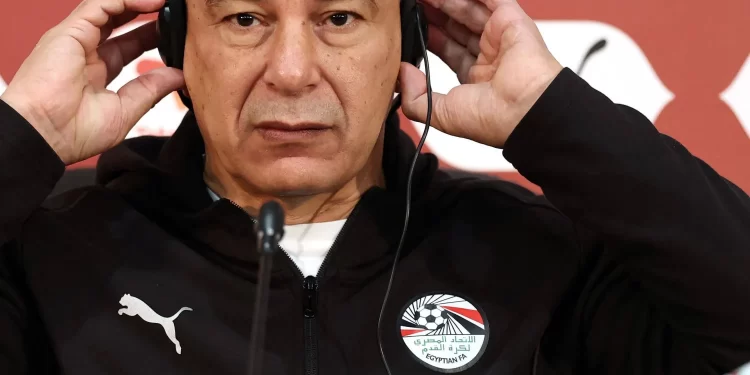 حسام حسن يفتح النار على المشككين بعد مباراة مصر وأنجولا