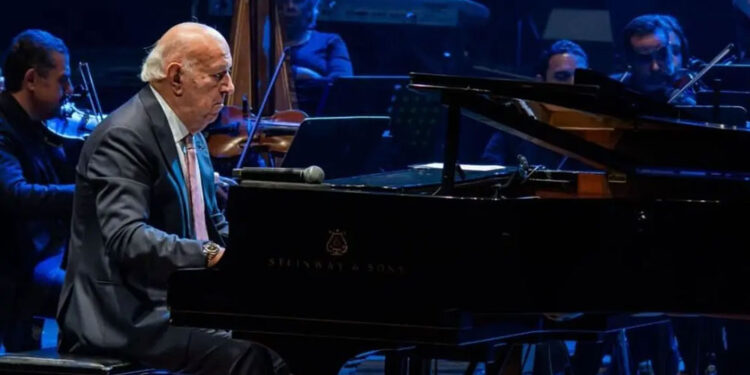 عمر خيرت يلتقى اليوم جمهوره فى قطر بأولى حفلاته بعد أزمته الصحية