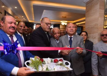 ︎وزير العمل يفتتح المقر الجديد للنقابة العامة للعاملين بالنقل البري