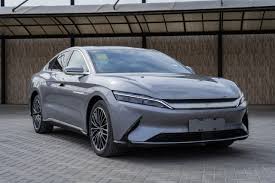 سعر ومواصفات BYD “هان” 2025 في السعودية