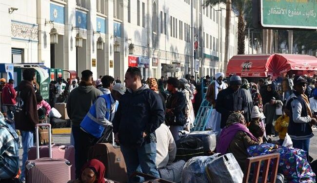 الهيئة القومية لسكك حديد مصر تسير الرحلة (43) ضمن مشروع العودة الطوعية للأشقاء السودانيين