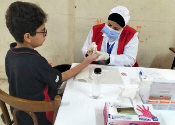 الصحة: فحص 8 ملايين طالب ضمن مبادرة رئيس الجمهورية للكشف المبكر عن «الأنيميا والسمنة والتقزم» بالمدارس الابتدائية