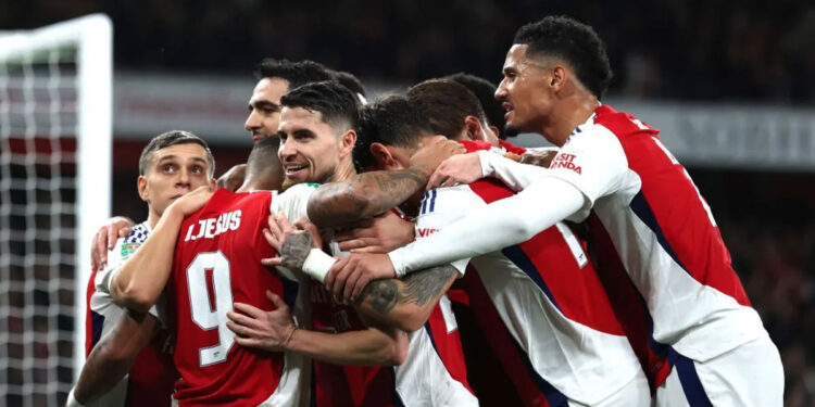 آرسنال يواجه كريستال بالاس فى صراع التأهل لنصف نهائى كأس الرابطة