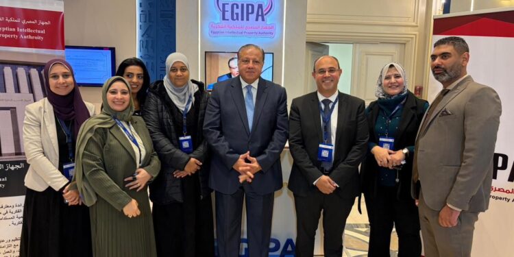 مشاركة الجهاز المصري للملكية الفكرية في فعاليات المعرض الدولي لتسويق مخرجات الأبحاث 2025