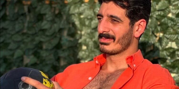 بكفالة نصف مليون.. جنيه إخلاء سبيل التيك توكر شاكر محظور