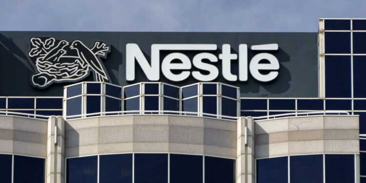 رغم المقاطعة الشعبية.. «نستله» ترفع سعر نسكافيه جولد 3 جنيهات في السوق المصري