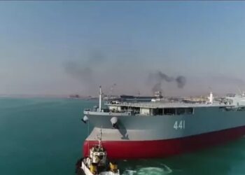 أمريكا تحتجز ناقلة نفط قبالة فنزويلا.. وترامب يلّوح بخيارات أقوى