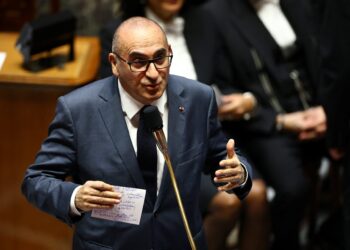 وزير الداخلية الفرنسى: هجوم إلكترونى استهدف وزارة الداخلية