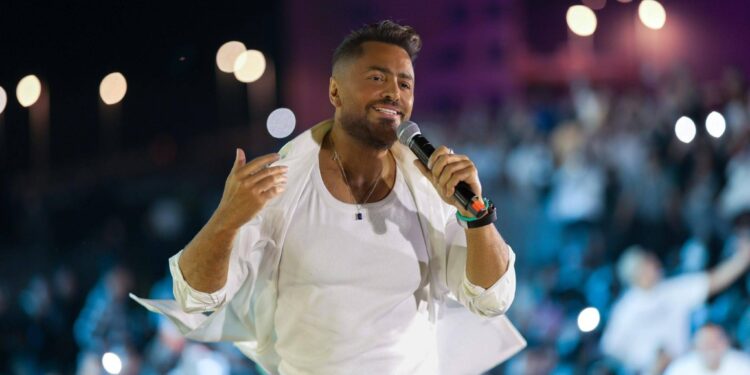 تامر حسني يعلن عن حفل خيري بعد تعافيه من وعكته الصحية