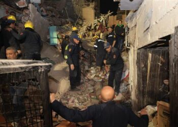 وزيرة التضامن تتابع تداعيات حادث انهيار عقار إمبابة.. وتوجه بصرف مساعدات  لأسر الضحايا