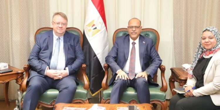 وزير العمل يستقبل مدير مكتب منظمة العمل الدولية بالقاهرة لبحث تفعيل التعاون