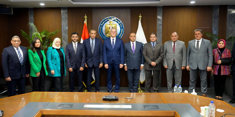 توقيع اتفاقية جديدة للبحث عن البترول والغاز مع شركة Terra Petroleum الإنجليزية