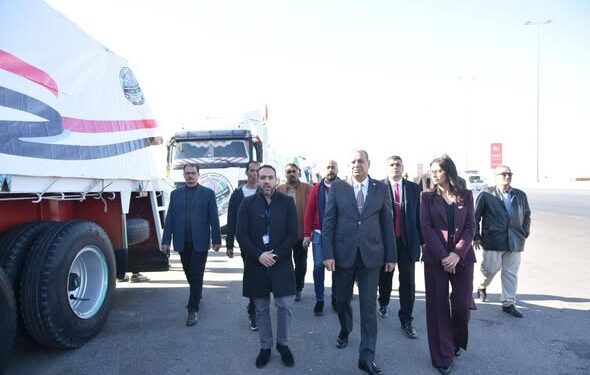 التموين تطلق القافلة رقم (15) من المساعدات الإغاثية العاجلة إلى قطاع غزة بالتعاون مع هيئة الإغاثة الكاثوليكية