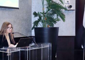 الهيئة العامة للاستثمار والمناطق الحرة تستضيف مؤتمرًا حول التحول الصناعي نحو اقتصاد منخفض الكربون في ظل آلية تعديل حدود الكربون (CBAM)