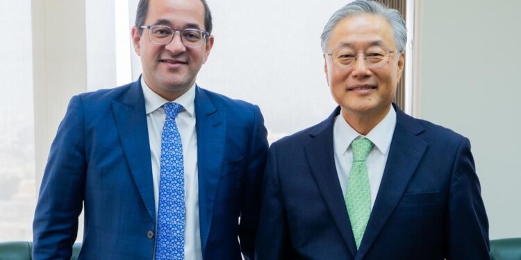 الاقتصاد المصرى يتحسن.. بشراكة قوية مع القطاع الخاص