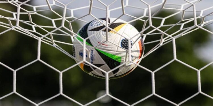 مواعيد مباريات اليوم الإثنين والقنوات الناقلة