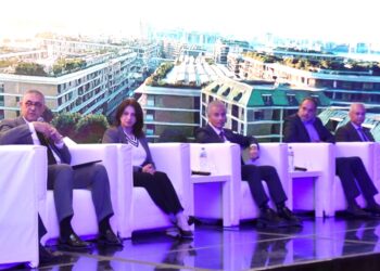 رئيس هيئة الاستثمار يشارك في مؤتمر التكنولوجيا العقارية والمدن الذكية المستدامة “NeoGen”