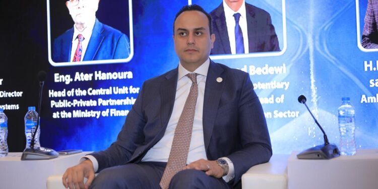 رئيس هيئة الرعاية الصحية:مصر تحقق اكتفاءً محليًا بنسبة 91% من الأدوية والمستلزمات الطبية